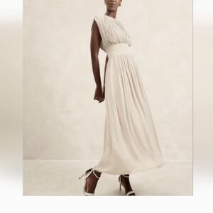 Banana Republic Cream Pleated Maxi Dress